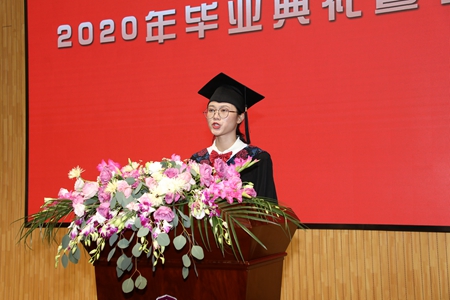 刘雪婷.jpg