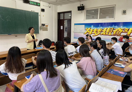 药学院.jpg