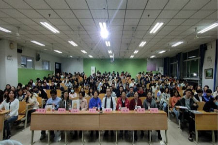 2、11月8号基础医学院.jpg