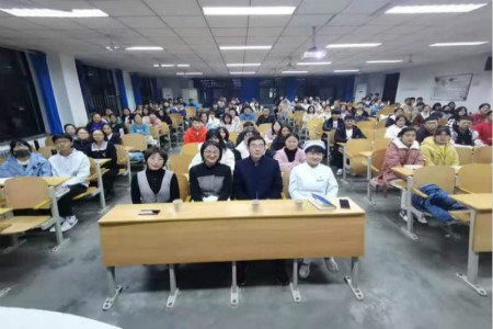 6、11月24号临床学院.jpg