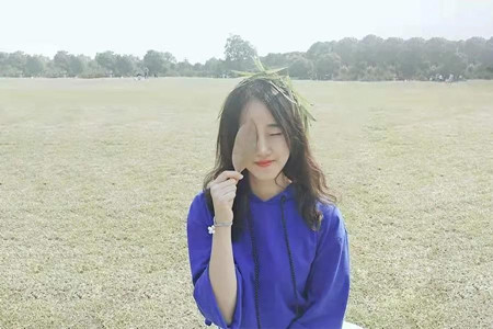 黄晓燕.jpg