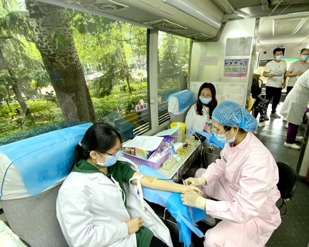 口腔医院 义诊_副本.jpg