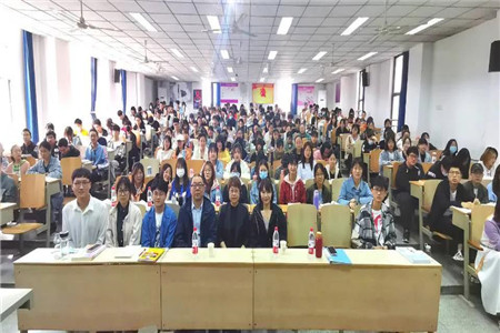 张瑞丽.jpg