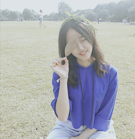 黄晓燕.jpg