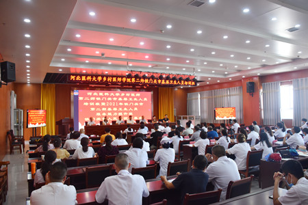 我校在第二师铁门关市举办基层卫生人员培训班