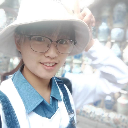 刘莹莹_副本.jpg